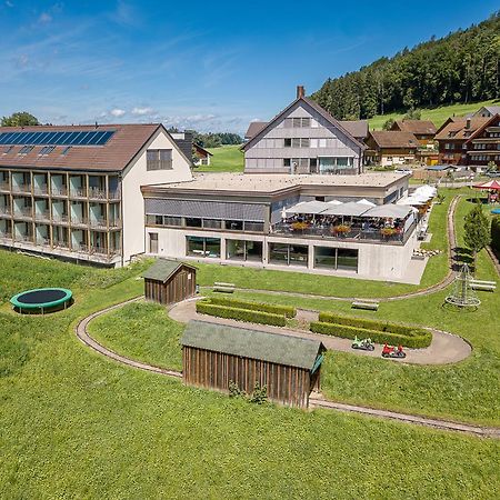 Hotel Roessli Tufertschwil Lütisburg Exterior foto